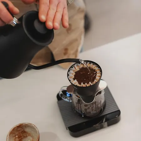 Man Met Bril Koffie Hotel *