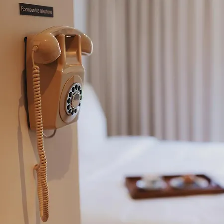 Man Met Bril Koffie Hotel *