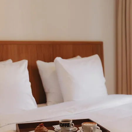 Man Met Bril Koffie Rotterdam