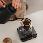 Man Met Bril Koffie Hotel *