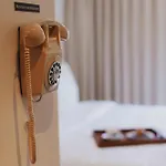 Man Met Bril Koffie Hotel *