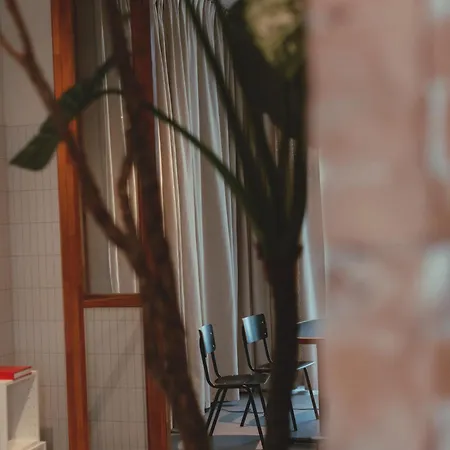 호텔 Man Met Bril Koffie *