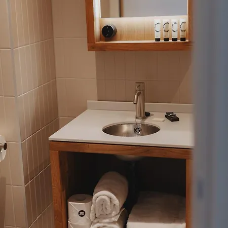 מלון Man Met Bril Koffie