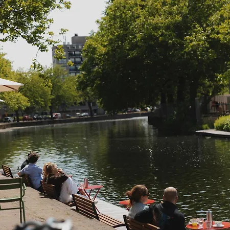 Man Met Bril Koffie Róterdam