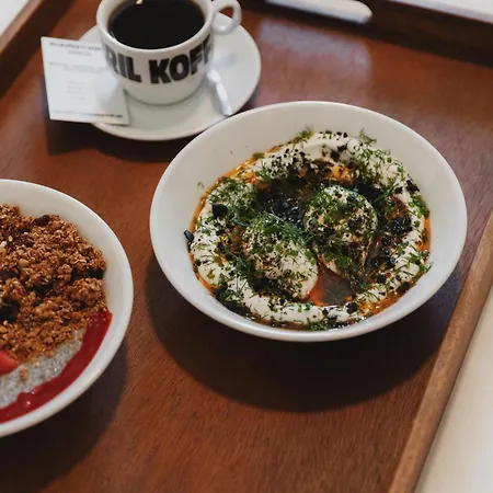 Man Met Bril Koffie * روتردام
