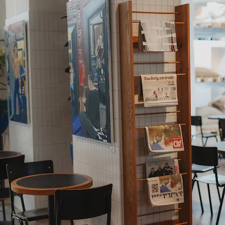 Man Met Bril Koffie فندق روتردام